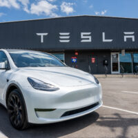 Tesla recalls vehicles