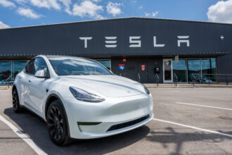 Tesla recalls vehicles