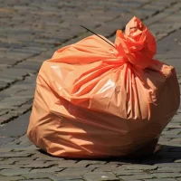 Kenya bans plastic garbage bags